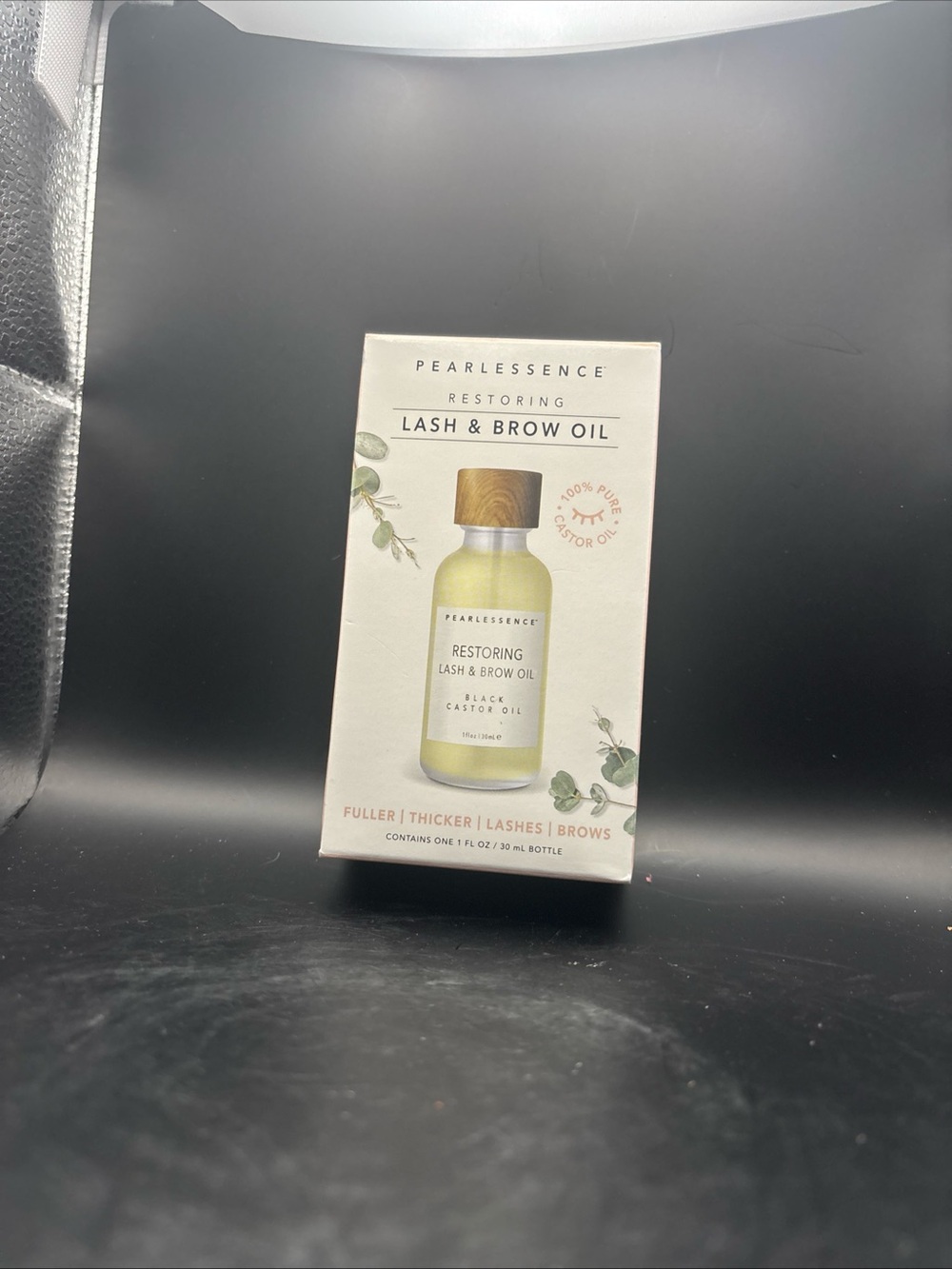 Pearlessence Restoring Lash & Brow Oil — Green Nourishing Treatment